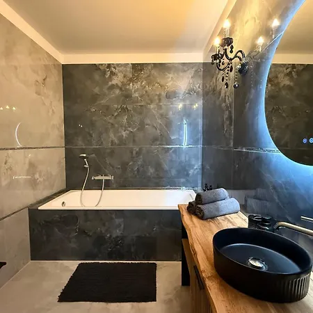 Rudnay Apartmán *